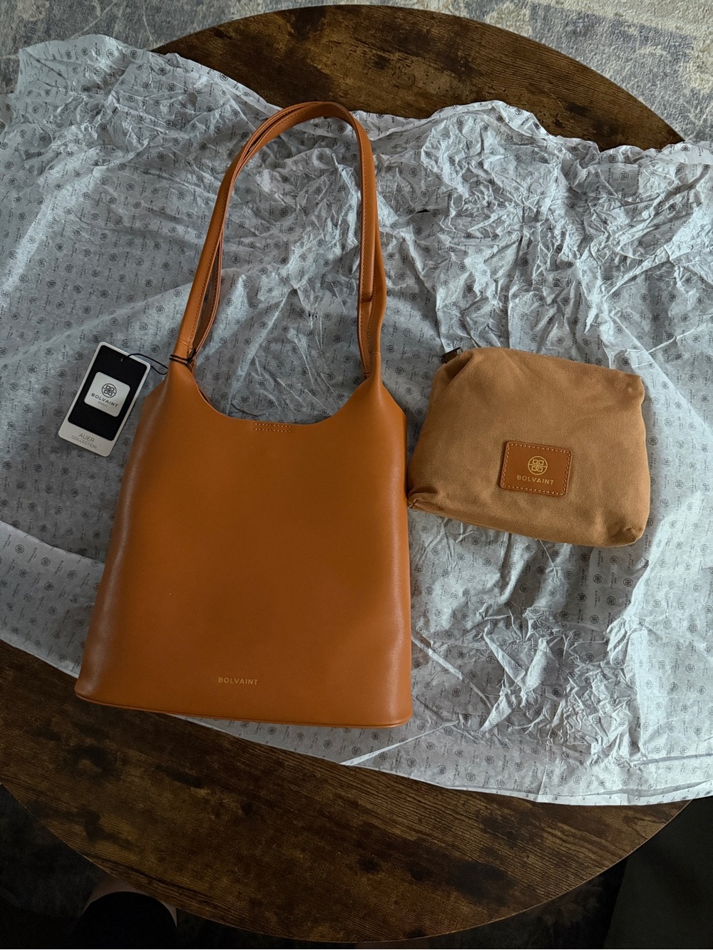 Bolvaint Leather Shoulder Bag